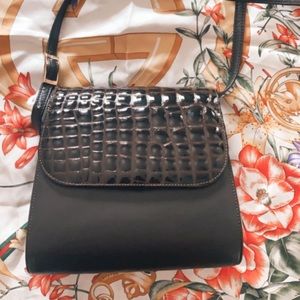 Vintage Easy Spirit crossbody purse